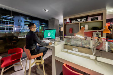 London Watford Junction By Ihg