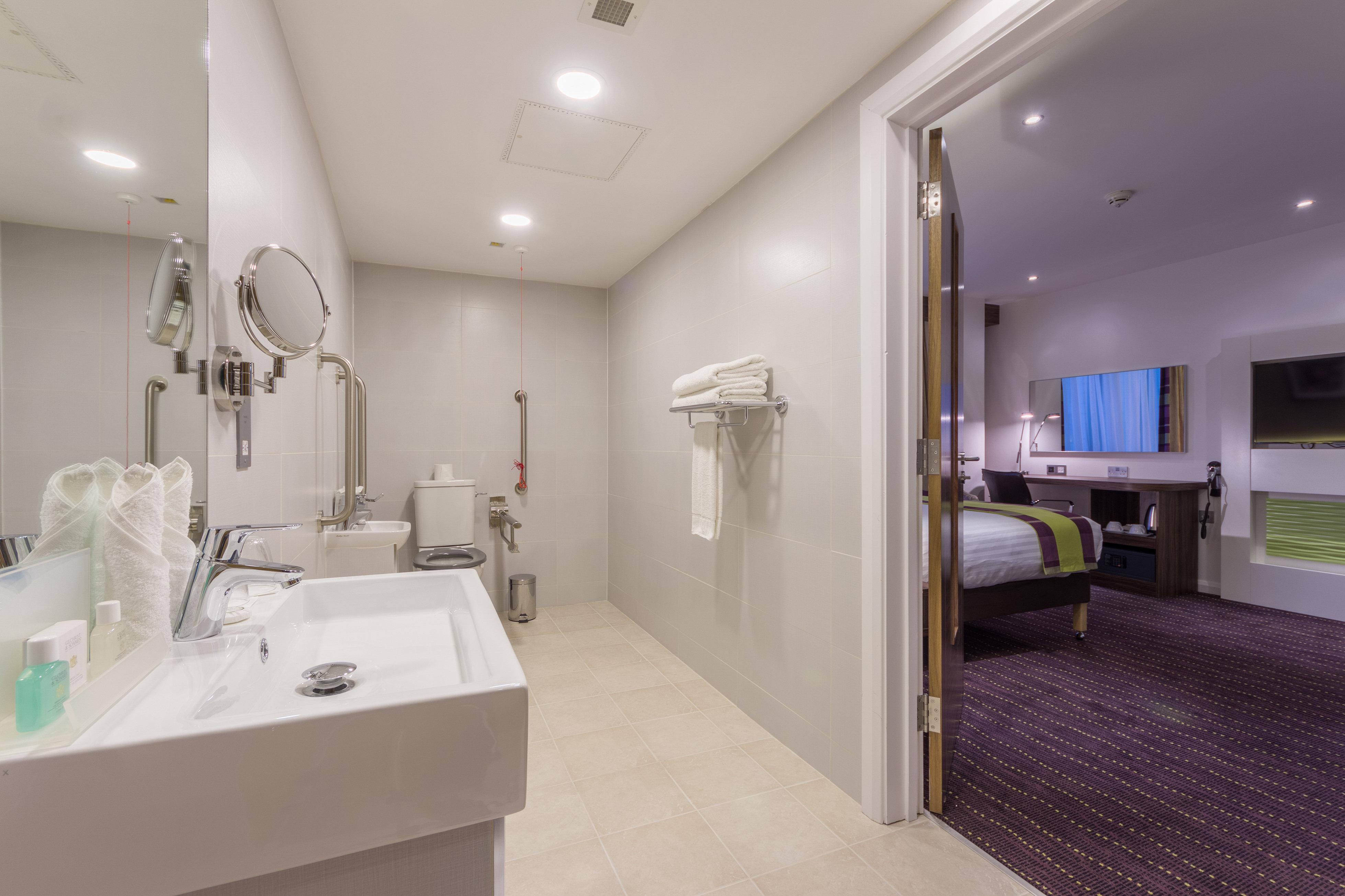 London Watford Junction By Ihg 4* Watford (Hertfordshire)