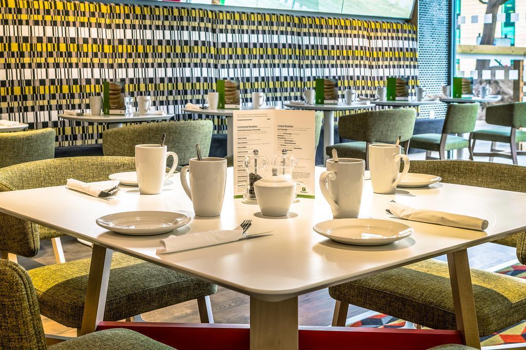 London Watford Junction By Ihg Watford (Hertfordshire)